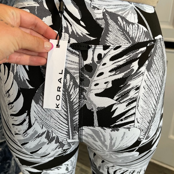 KORAL leggings - Picture 1 of 4